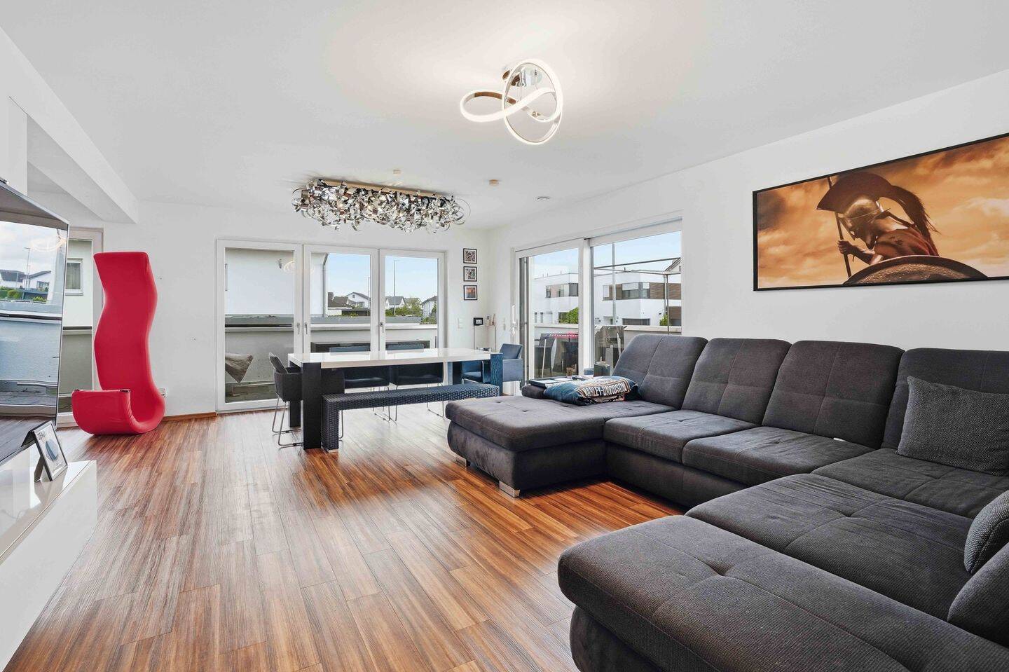 Raumwunder! Moderne 4,5-Zimmer-Eigentumswohnung mit durchdachtem Grundriss, 88471 Laupheim