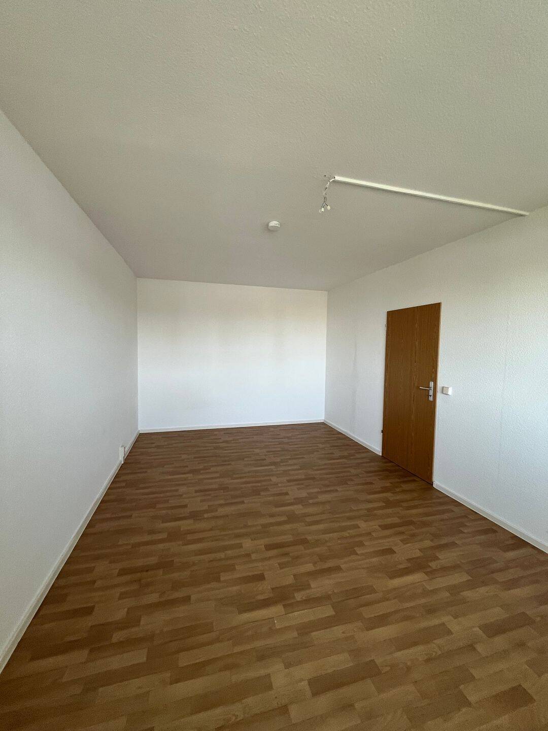 Einziehen und wohlfühlen / Attraktive 2-Zimmer-Wohnung, 99087 Erfurt (Hohenwinden Roter Berg)