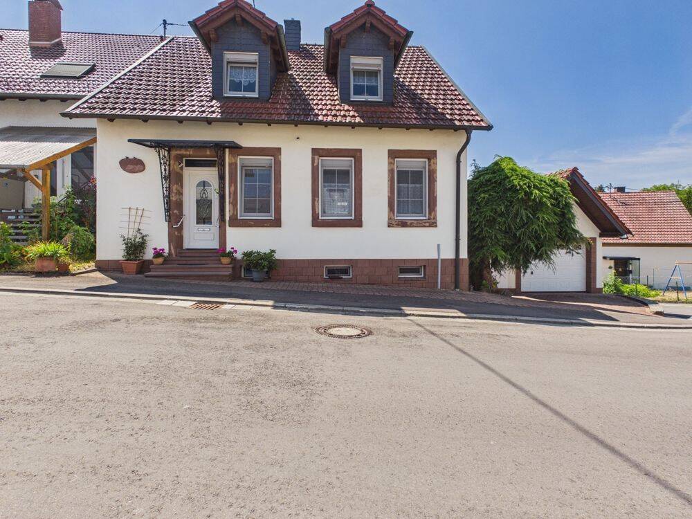 Ein Zuhause zum Verlieben – Gepflegtes Einfamilienhaus, 66453 Gersheim