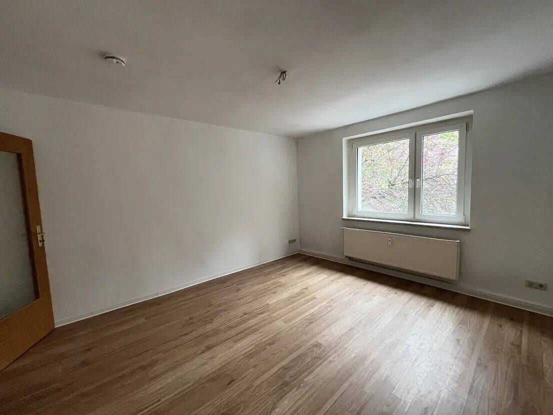 Jetzt deine neue Wohnung bei uns sichern! EBK inkl. – 1 Monat kaltmietfrei zum Start!, 8060 Zwickau