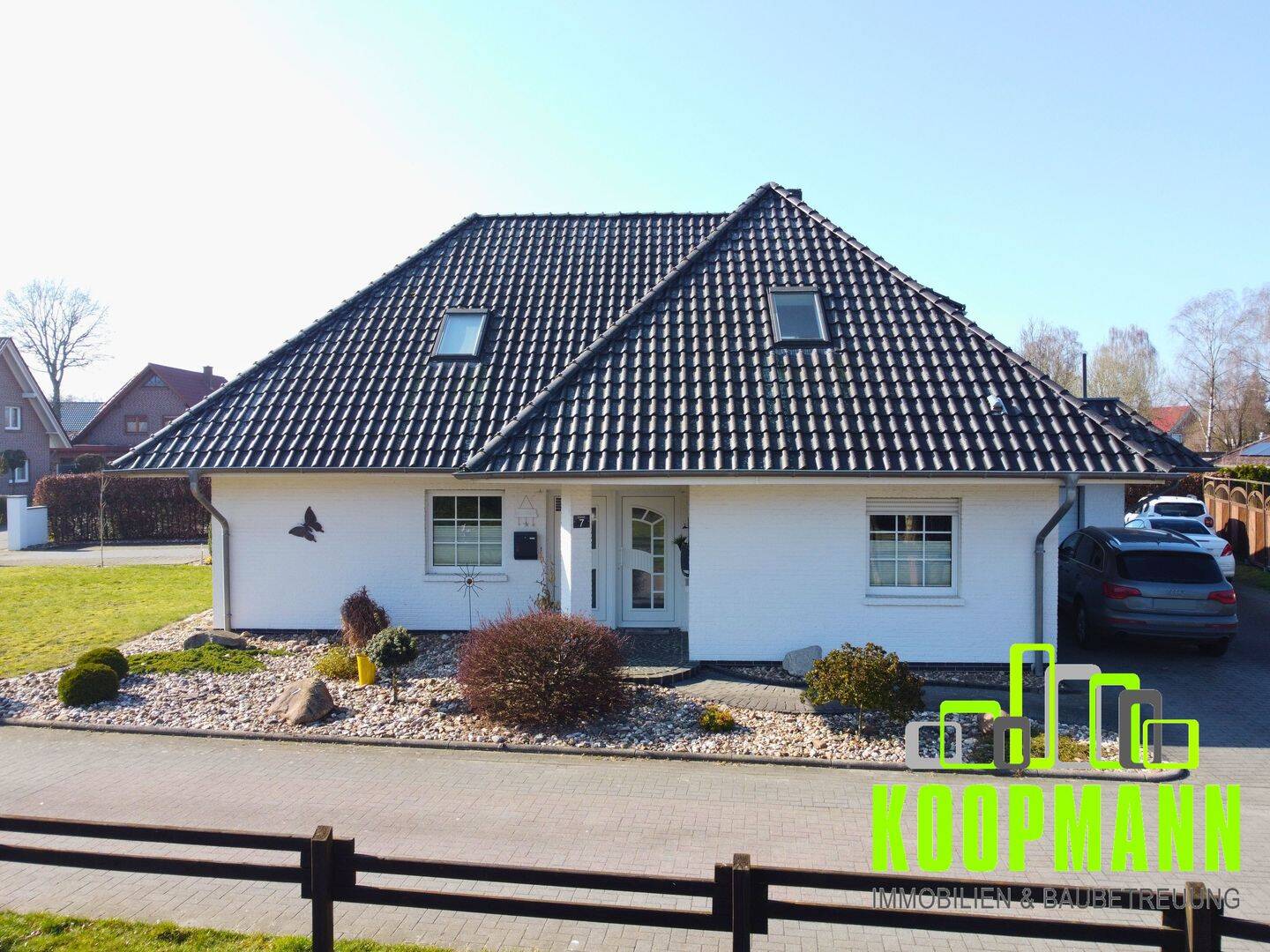 Gepflegtes Ein-/Zweifamilienhaus in ruhiger Siedlungslage von Lastrup, 49688 Lastrup