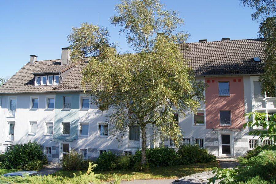 geräumige und helle 4-Zimmer-EG-Wohnung mit modernem Badezimmer, 58511 Lüdenscheid