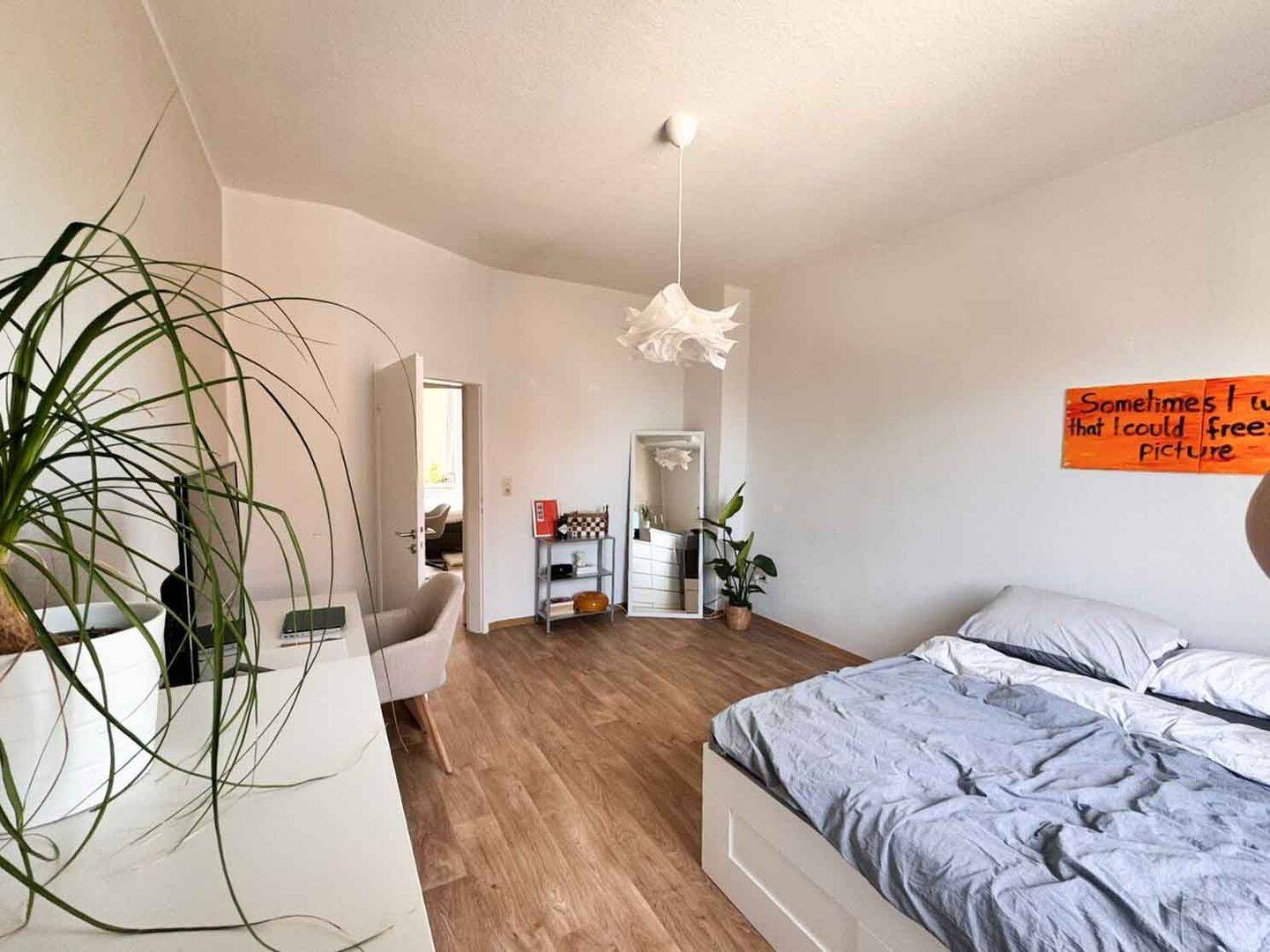 PROVISIONSFREI – Sanierte und sehr gut vermietete Eigentumswohnung (Altbau) in zentraler Lage von Osnabrück, 49082 Osnabrück (Kalkhügel Nahne Schölerberg Sutthausen)