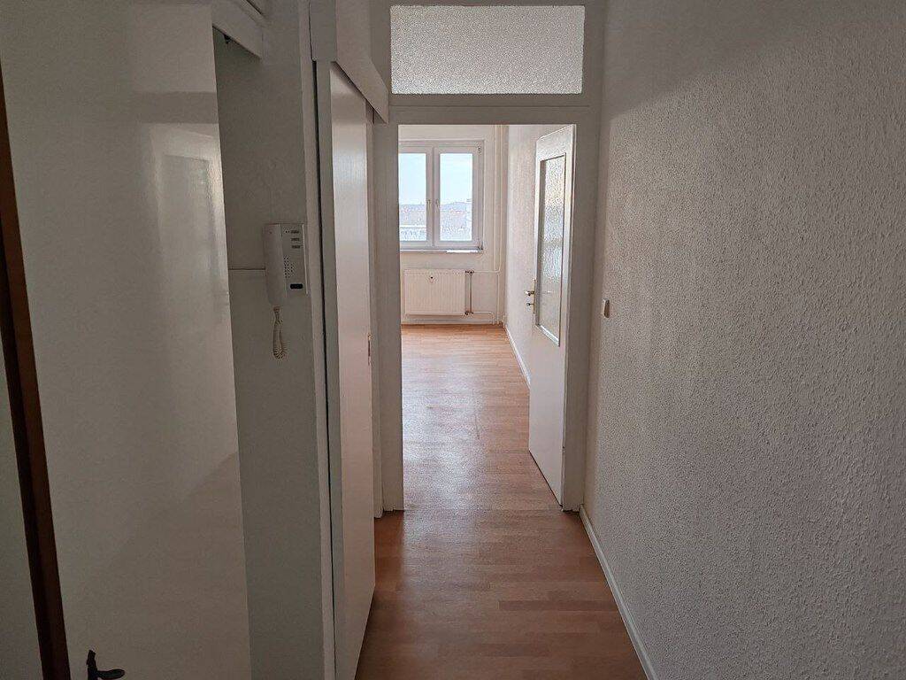 Senioren aufgepasst: 1-Raumwohnung mit Aufzug und ebenerdiger Dusche, 4277 Leipzig (Connewitz Marienbrunn)