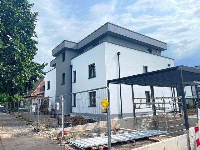 Letzte verfügbare Neubauwohnung: hochwertige 3,5-Zimmer-Wohnung mit Balkon in Seckenheim, 68239 Mannheim (Seckenheim)