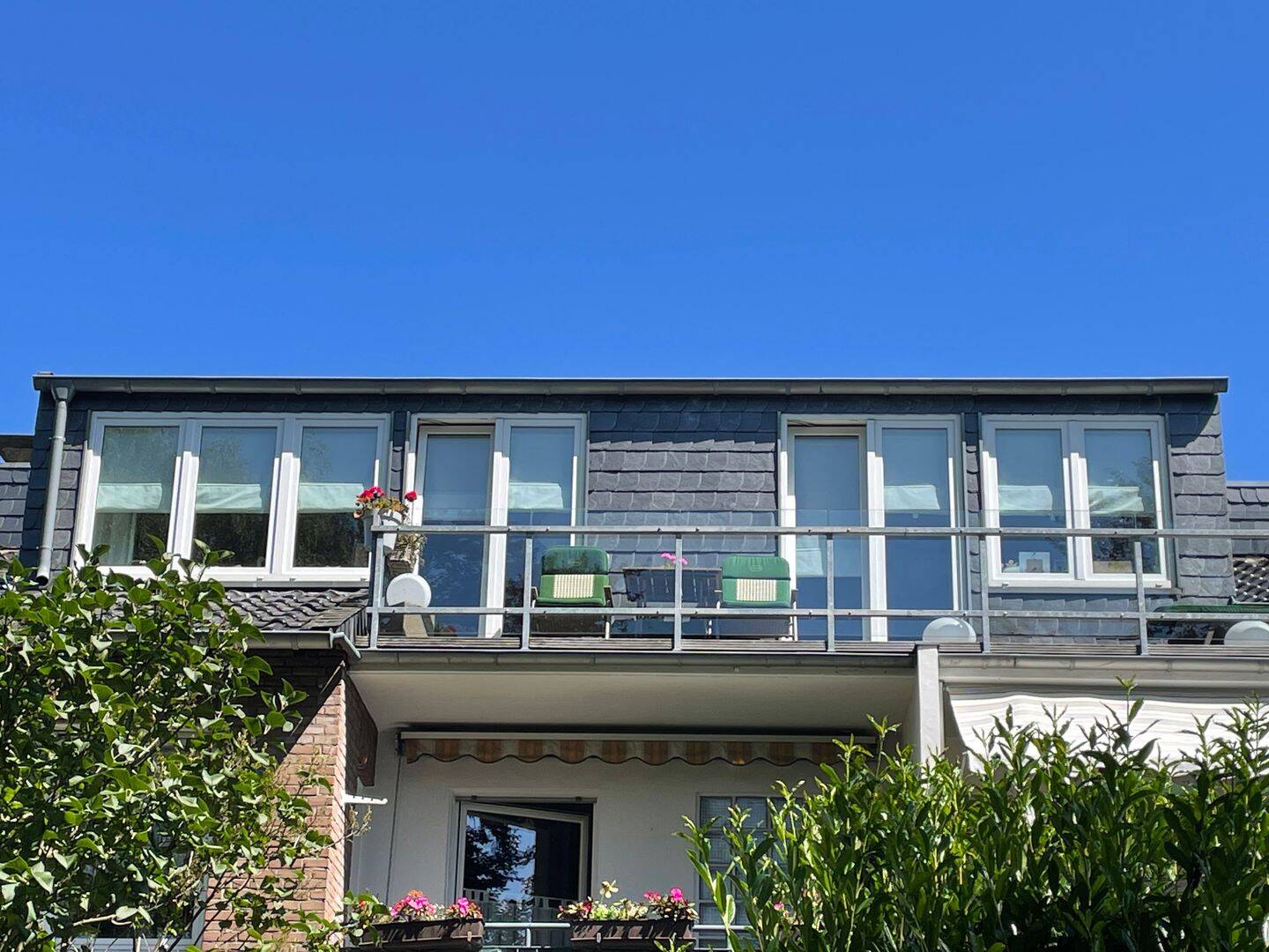 Exklusive Dachgeschosswohnung mit Blick ins Grüne, 47804 Krefeld