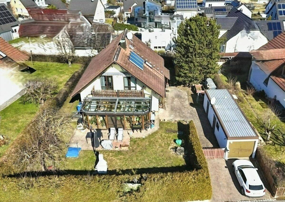 Attraktives Einfamilienhaus in bester Wohnlage – gepflegt & bezugsbereit, 92260 Ammerthal