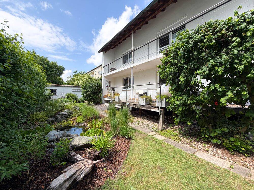 Charmantes Ein- oder Zweifamilienhaus mit großem Garten und Doppelgarage in Bayreuth, 95445 Bayreuth
