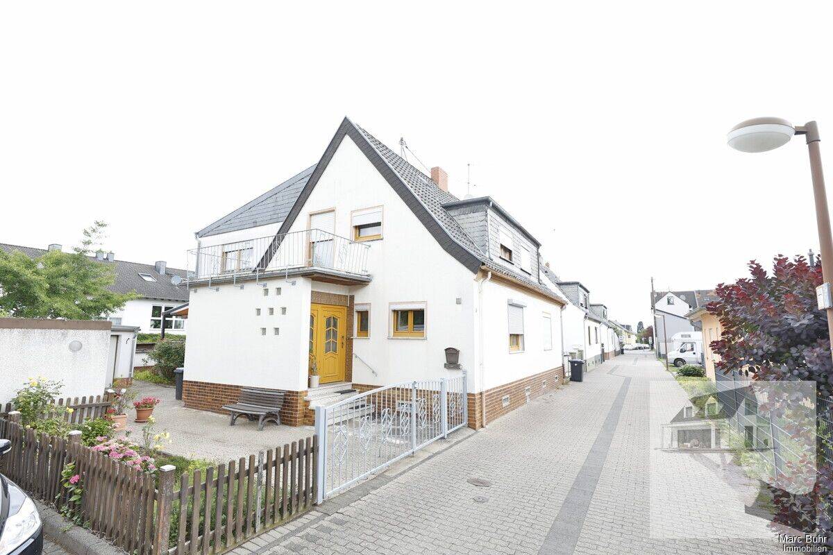 Ihr neues Zuhause in Mülheim-Kärlich – Doppelhaushälfte in ruhiger Ortskernlage, 56218 Mülheim-Kärlich