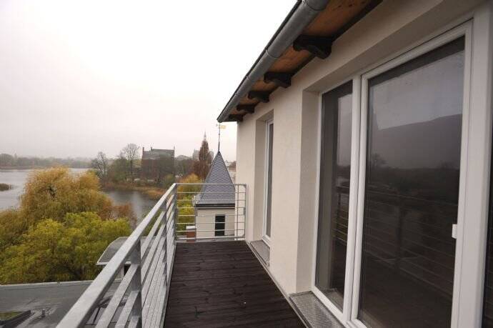 Tolles 4-Zi.Dachgeschoss mit Weitblick und Balkon, 18439 Stralsund