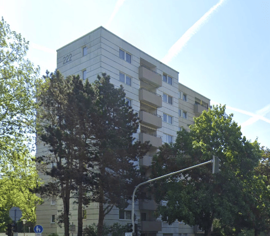 Familienfreundliche 4-Zimmer-Wohnung mit Loggia in Neu-Isenburg, 63263 Neu-Isenburg