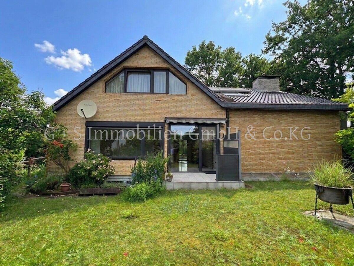 Charmantes Einfamilienhaus  Braunschweig – Stöckheim, 38124 Braunschweig (Braunschweig Heidberg Leiferde Melverode Stöckheim)