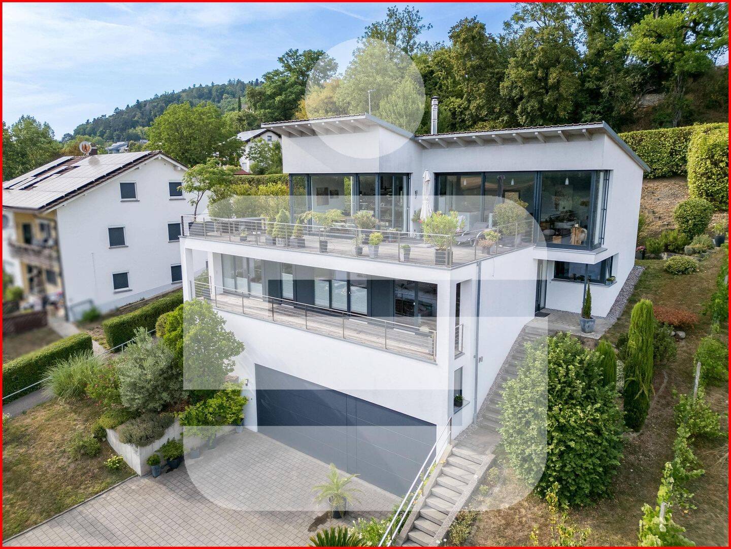 Modernes Wohngefühl auf höchstem Niveau und mit traumhaftem Rheinblick in Hohentengen a.H., 79801 Hohentengen am Hochrhein