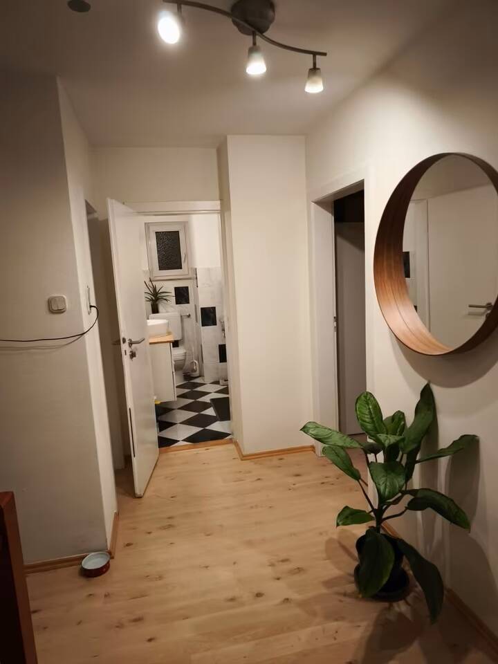 Freistehendes Einfamilienhaus auf großzügigem Grundstück – ideal für vielfältige Nutzungsmöglichkeiten., 64521 Groß-Gerau