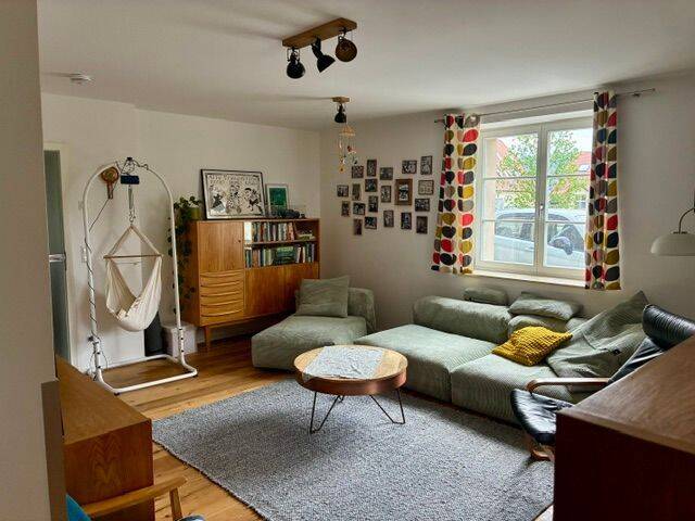 Exklusive helle Wohnung 4 Raum mit großer Terrasse zur Südseite Gutshof Zwätzen, 7749 Jena