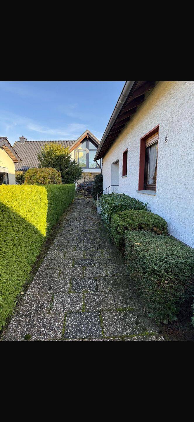 Dachgeschosswohnung im Zweifamilienhaus, 58730 Fröndenberg/Ruhr