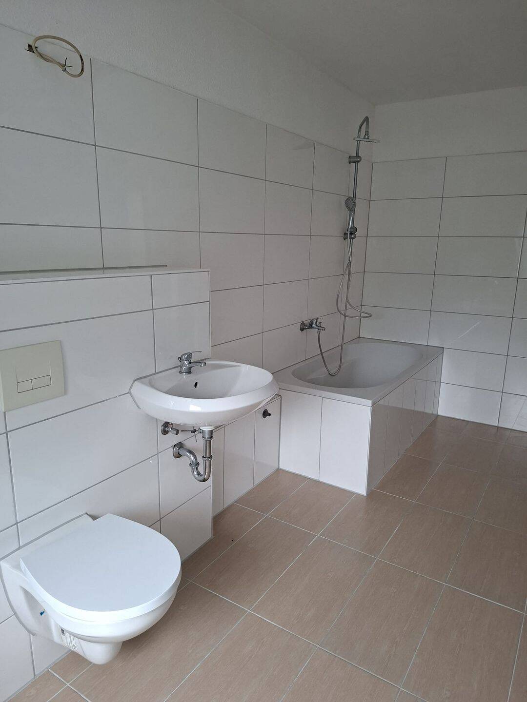 Helle,sanierte 3-Zi-Wohnung in zentraler Lage mit Balkon, 63450 Hanau