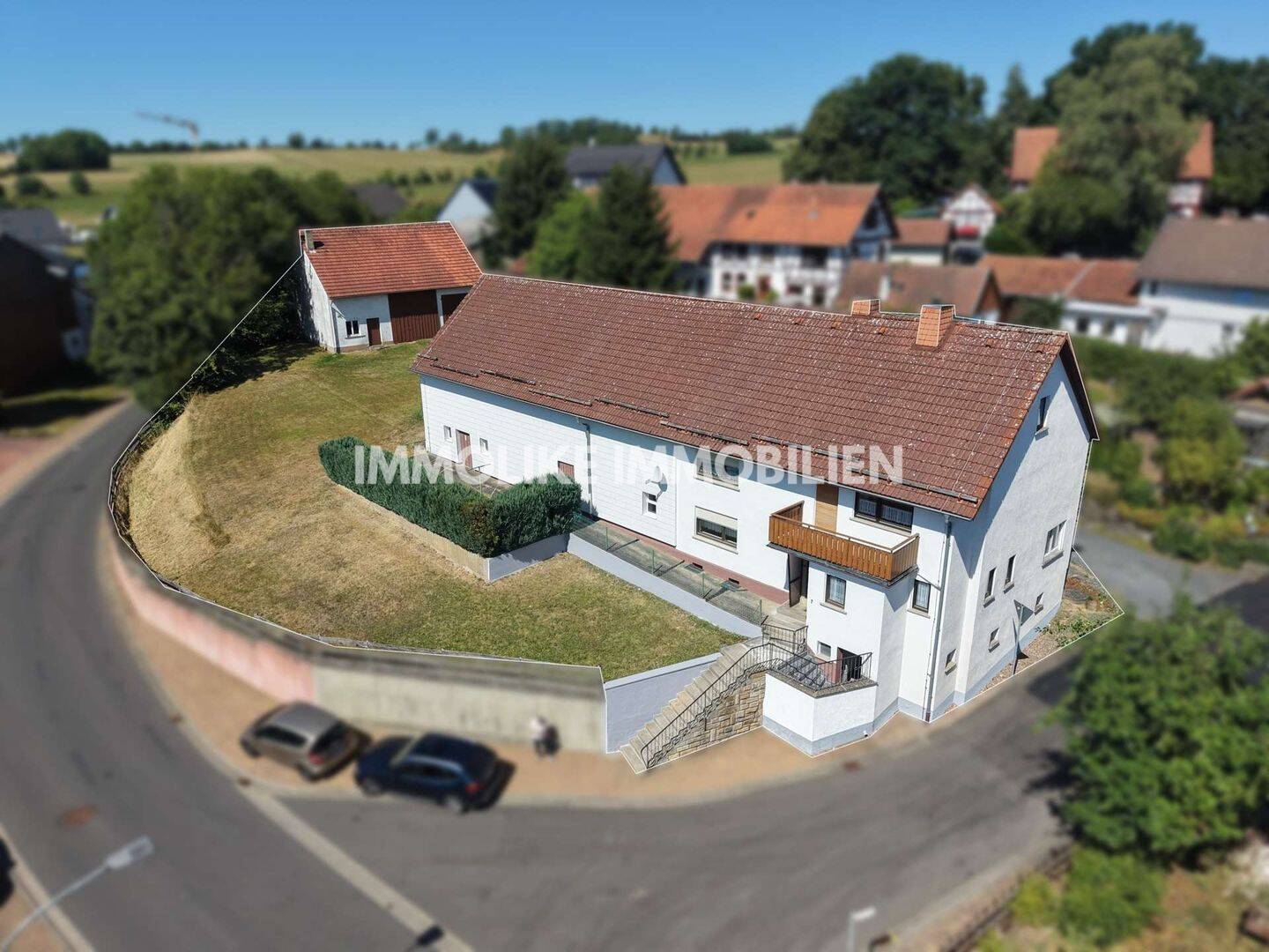 Einfamilienhaus mit Scheune und Garagenhalle in Freiensteinau, 36399 Freiensteinau