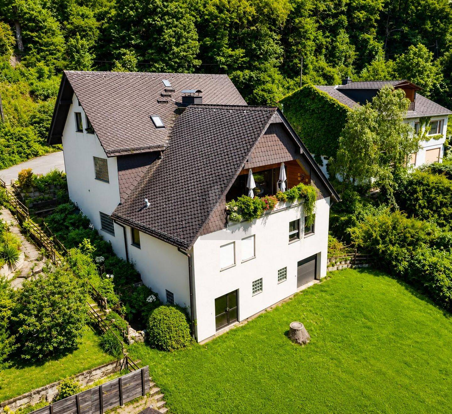 LIFESTYLE- UND MEHRGENERATIONENHAUS, 65558 Balduinstein