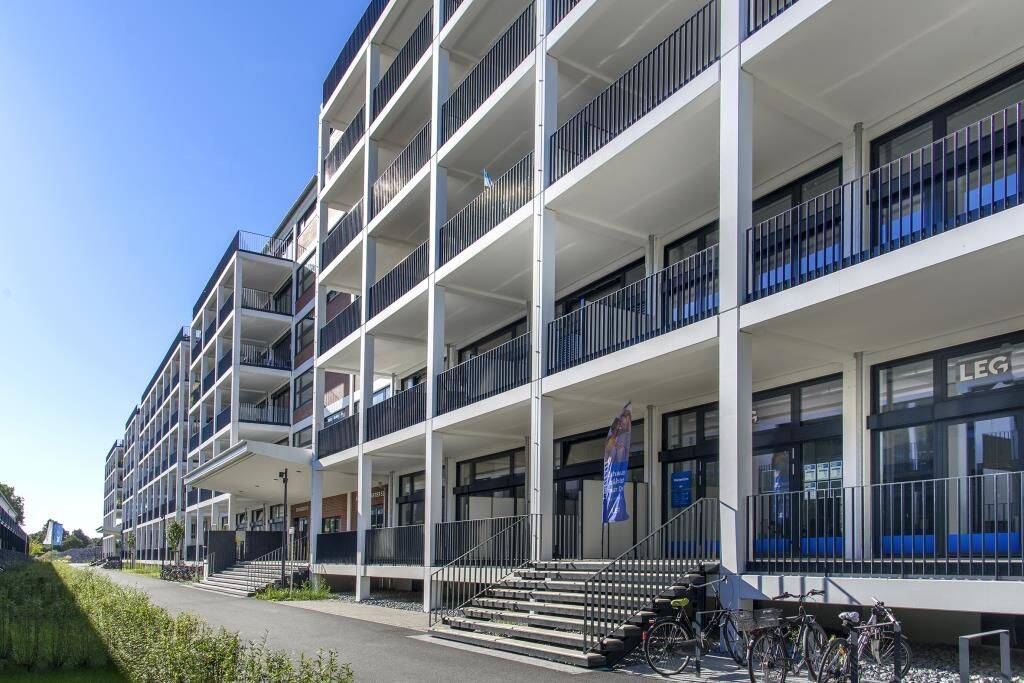Ab sofort verfügbar! Einzigartige Loftwohnung mit Ausblick über Bremen, 28197 Bremen