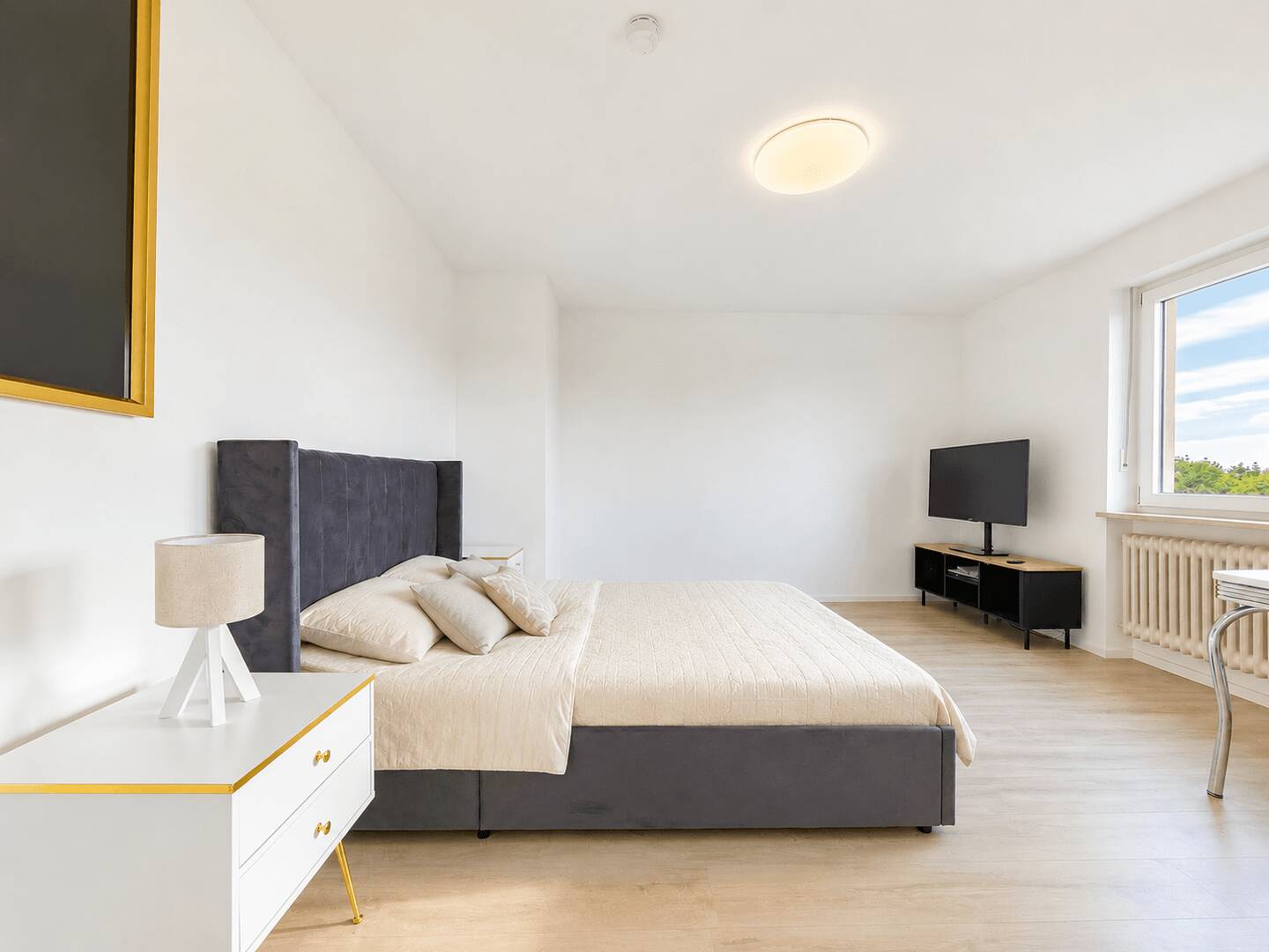 Möbliertes 1-Zimmer-Apartment mit Garage und Fernblick, 94036 Passau (Abraham Haidenhof-Nord Haidenhof-Süd Heining Kohlbruck)