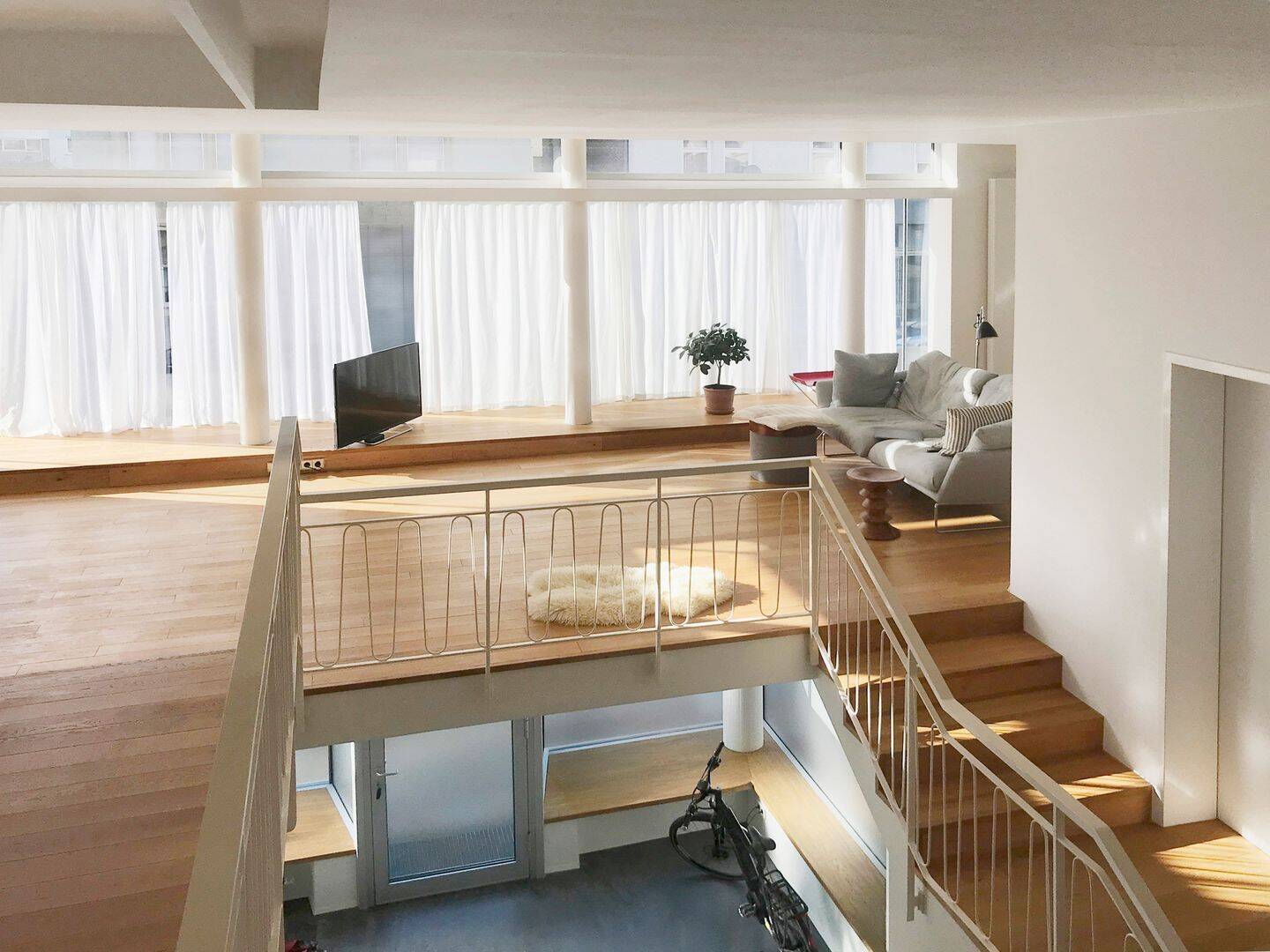 Außergewöhnliche Maisonette in Stuttgart-Süd, hochwertig saniert, separater Eingang + Stellplatz, 70178 Stuttgart (Mitte Süd West)