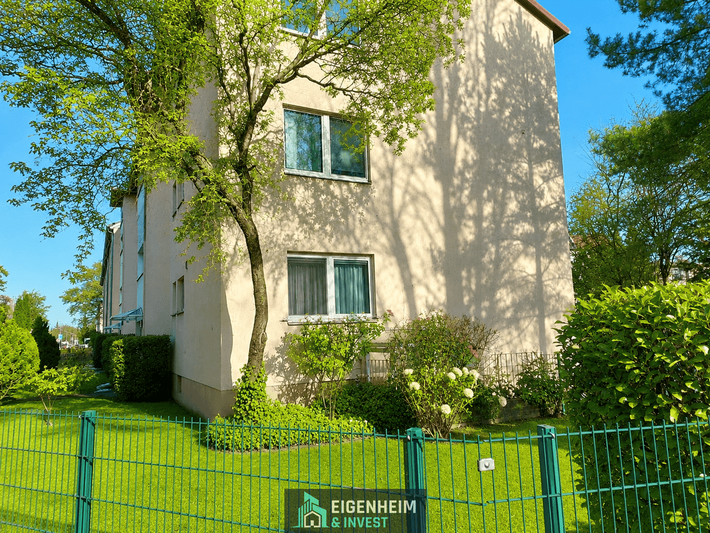 Top sanierte & gut geschnittene 2-Zimmerwohnung mit Stellplatz und Balkon in ruhiger Lage, 13509 Berlin (Reinickendorf)