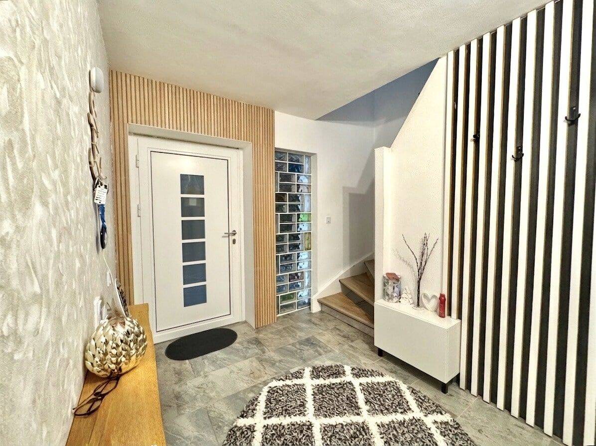 !! Familienglück mit Potenzial: Charmantes Wohnhaus mit privater Terrasse in ruhiger Lage !!, 56457 Halbs
