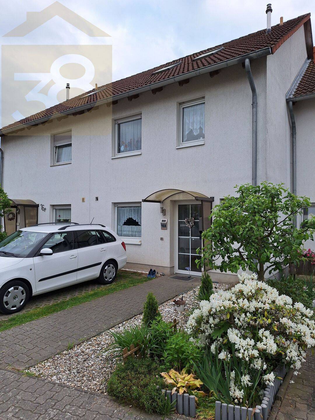 Familienfreundliches Reihenmittelhaus in ruhiger Lage – mit Carport, 39646 Oebisfelde-Weferlingen