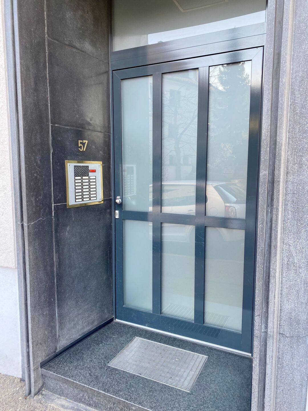 1-Zimmer Apartment Killesberg/Nähe Herdweg, 70192 Stuttgart (Feuerbach Nord)