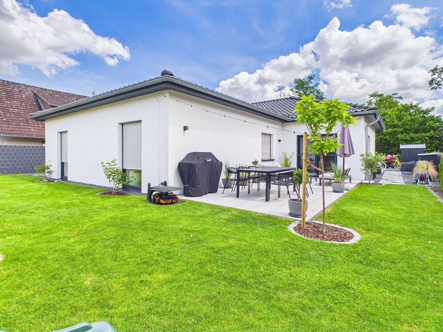 Neuwertiges Design-Einfamilienhaus: Stilvoller Bungalow in ruhiger Hinterlandlage!, 31535 Neustadt am Rübenberge