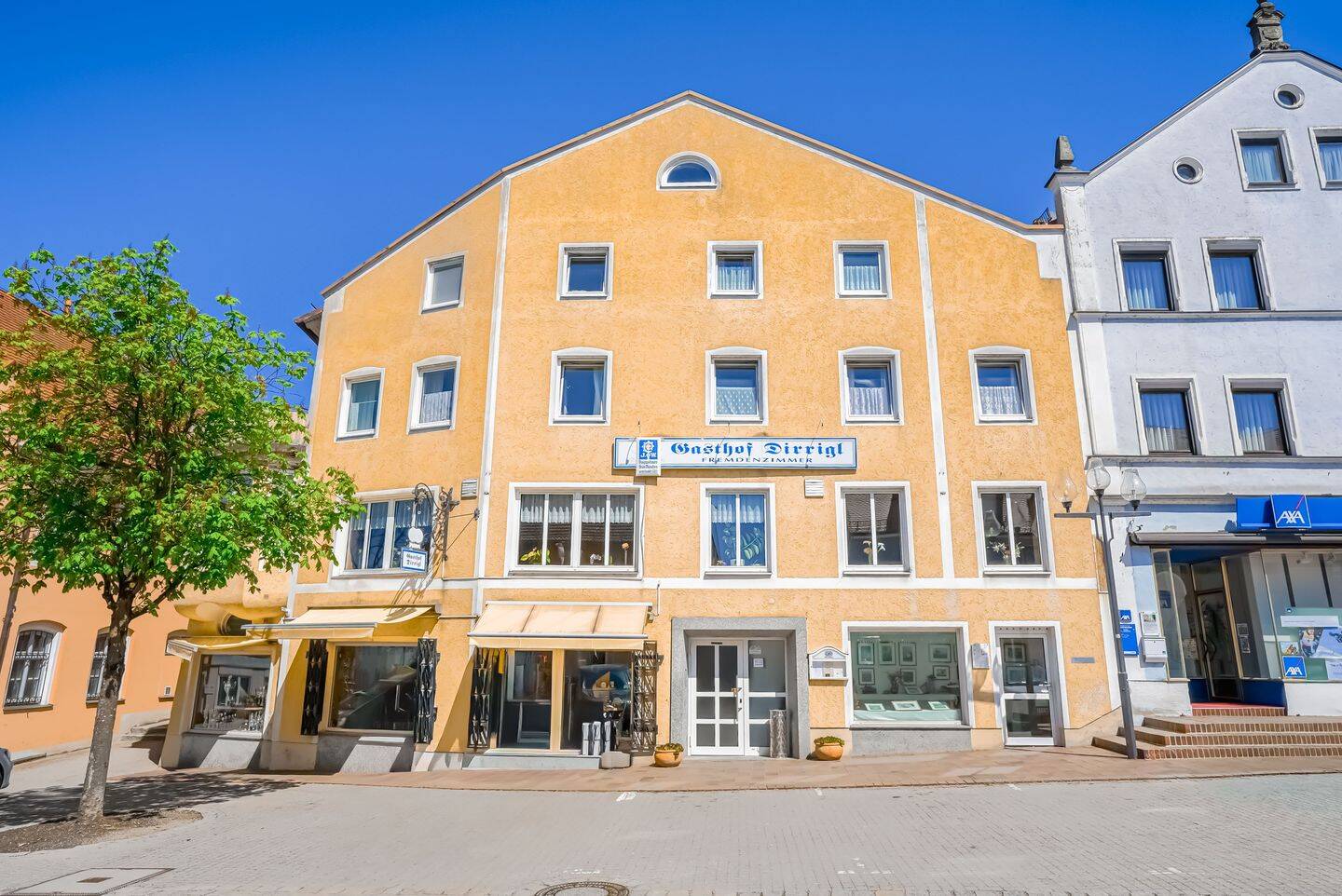 Investmentchance mit Gastronomie & Vermietung, 84149 Velden