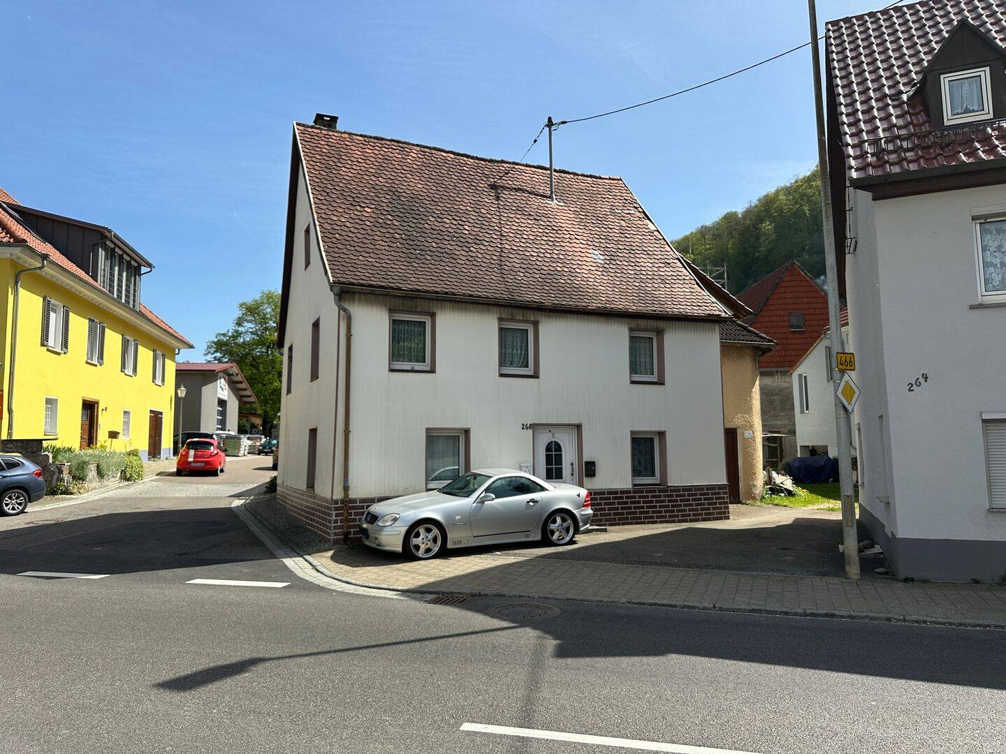 Zweifamilienhaus mit Garage kl.Garten, 73111 Lauterstein