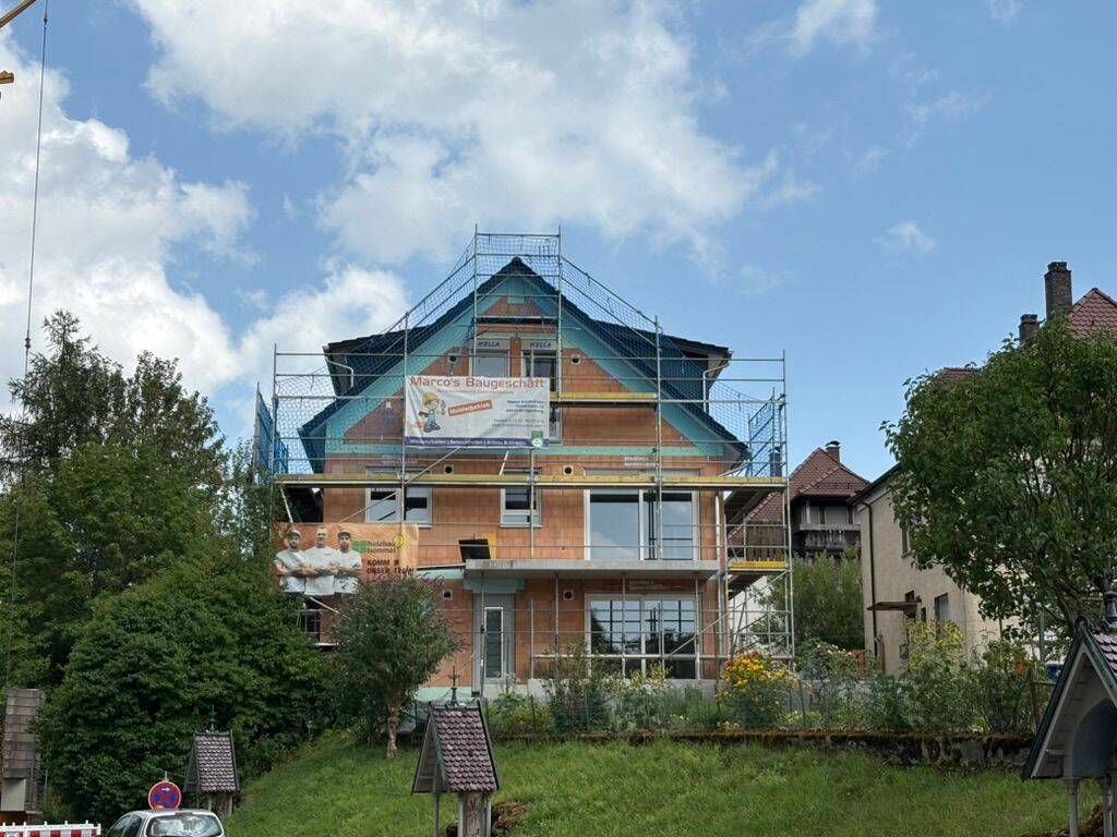 Exklusive Maisonette – 4-Zimmer-Neubaumietwohnung – Erstbezug mit Berg- und Teilseesicht, 88677 Markdorf