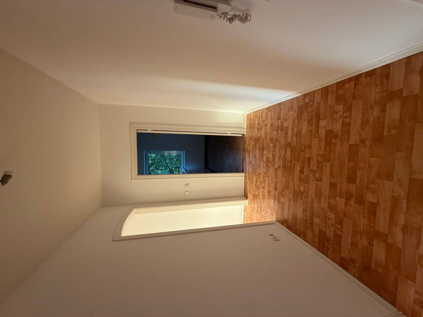 Bitte unsere Fragen beachten! HH-Farmsen, 2,5 Zimmer Wohnung im 2.OG mit Balkon, 22159 Hamburg (Wandsbek Bramfeld Farmsen-Berne Sasel Tonndorf)