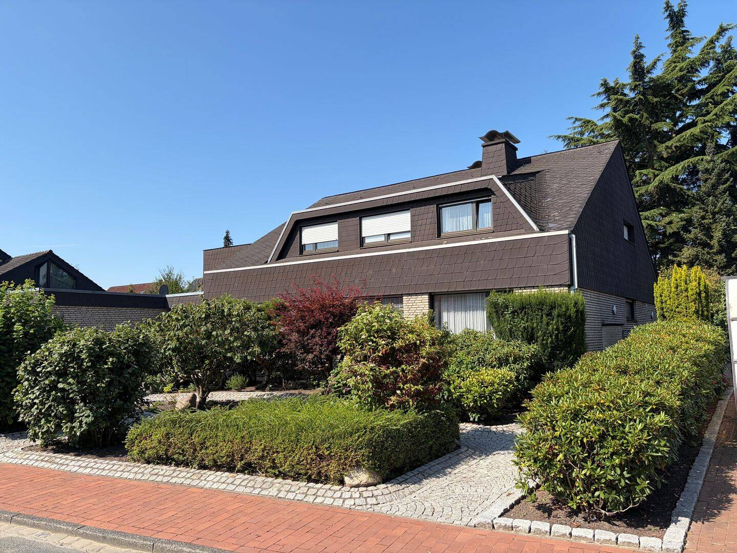 exklusives Einfamilienhaus mit Einliegerwohnung mit Potenzial in TOP Lage von Ahaus, 48683 Ahaus