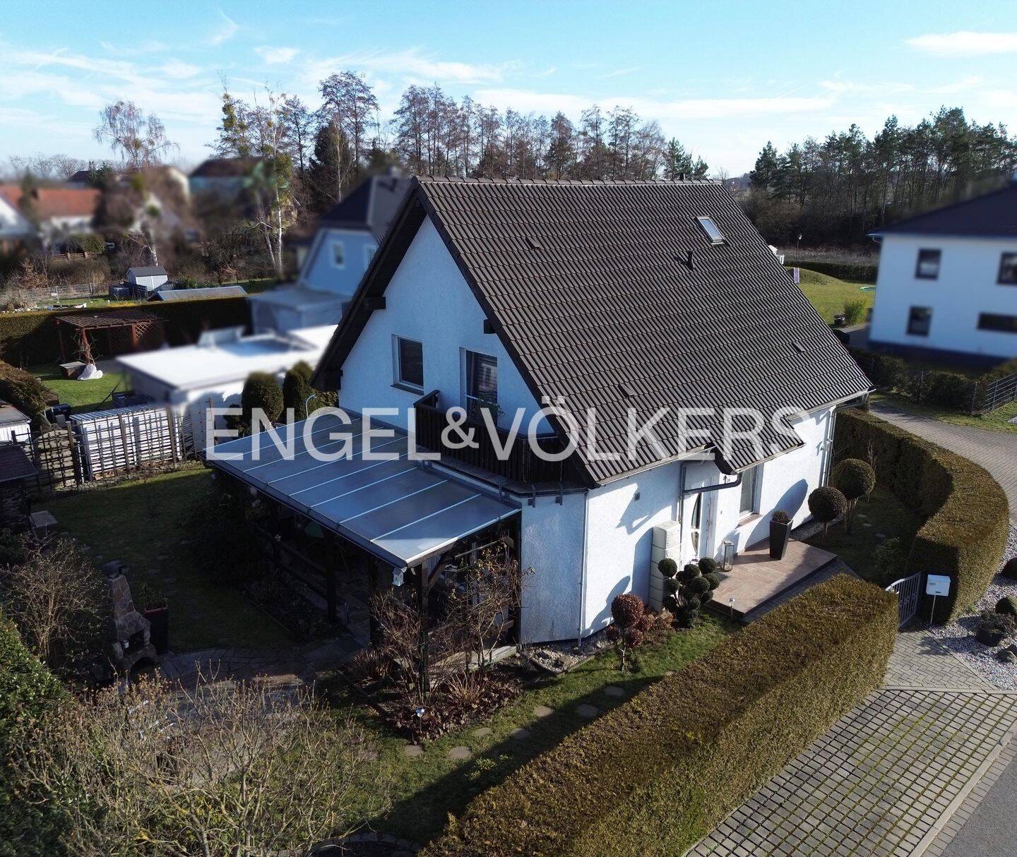 Großzügiges Raumkonzept: Modernes Architektenhaus für die ganze Familie, 2977 Hoyerswerda