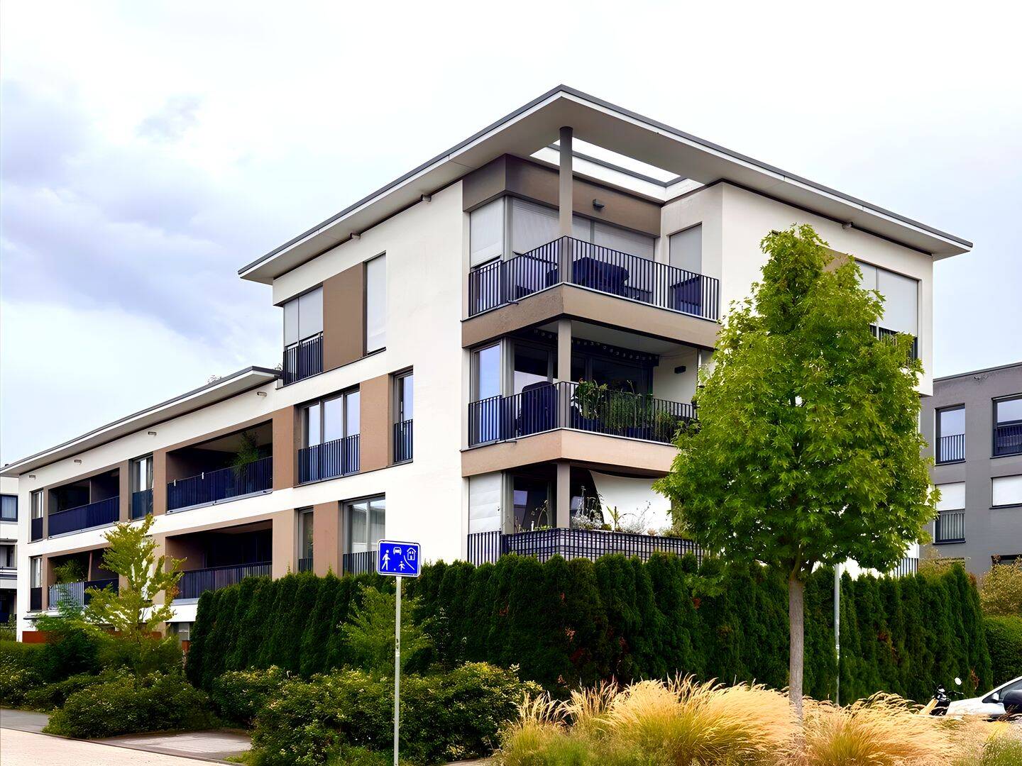 Moderne, möblierte 3-Zimmer-Wohnung mit Loggia in Ludwigsburg-Oßweil, 71640 Ludwigsburg