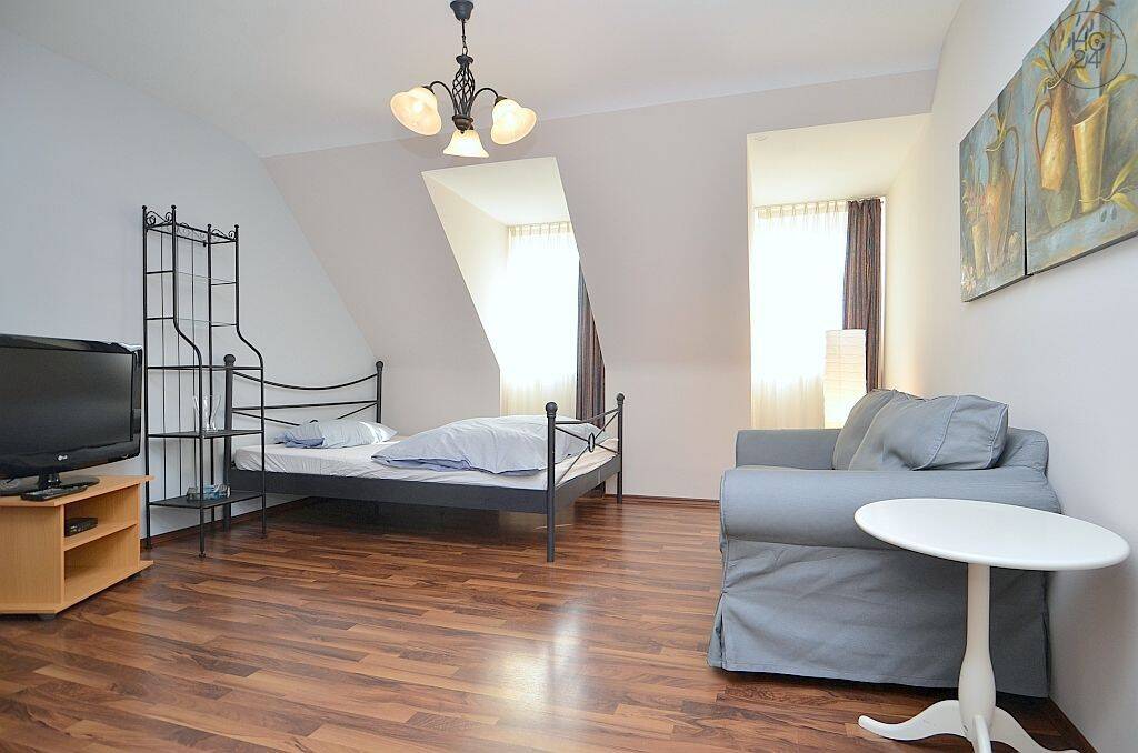 Schönes und gemütlich möbliertes Apartment direkt in der Altstadt, 90403 Nürnberg (Gleißbühl Lorenz Sebald)