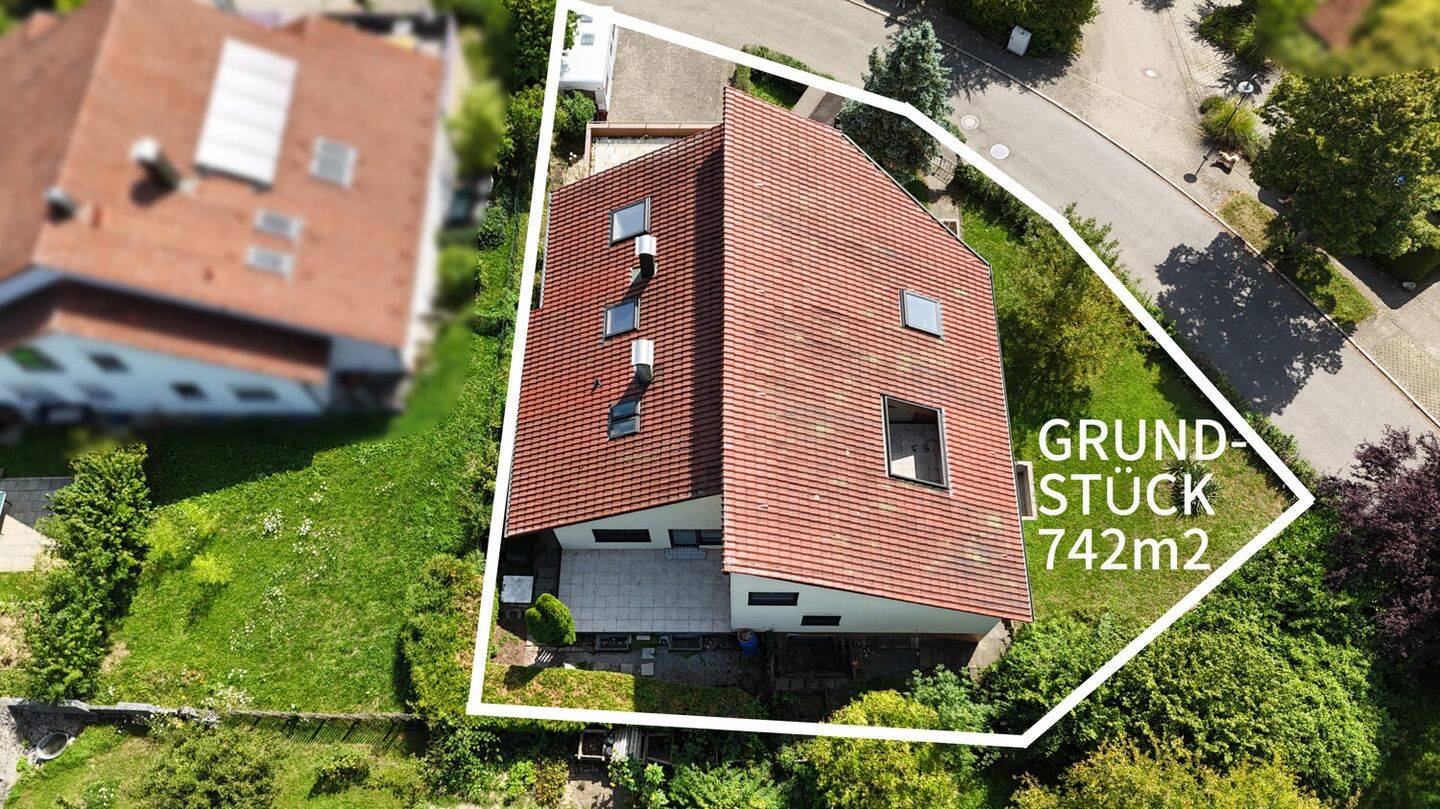 Großes Einfamilienhaus mit Einliegerwohnung in ruhiger Lage von Pliezhausen, 72124 Pliezhausen