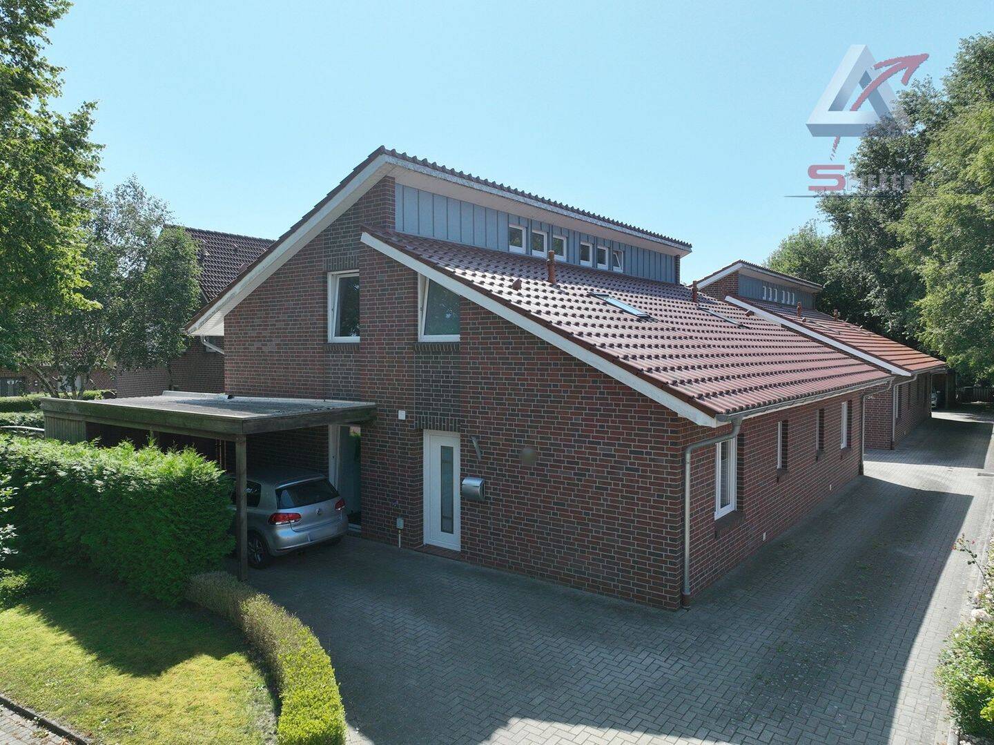 Moderne Doppelhaushälfte in zentraler Lage, 26670 Uplengen