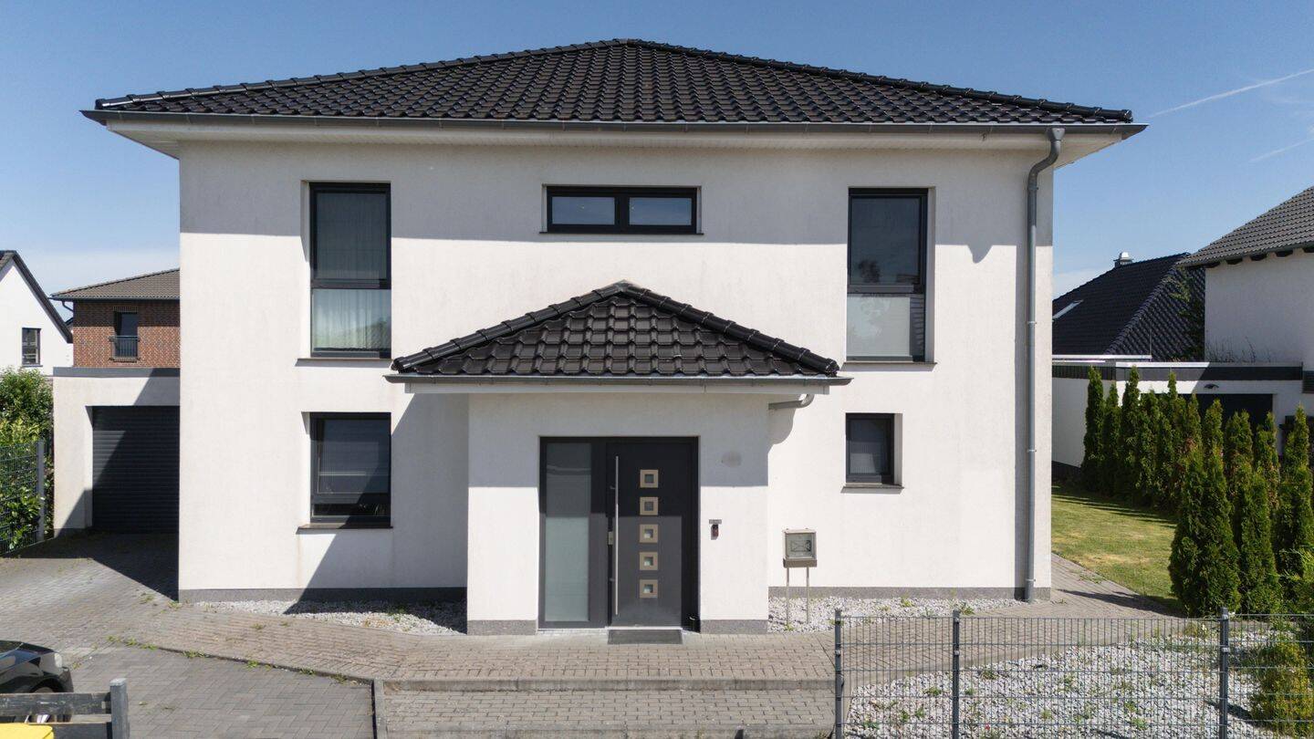 Modernes Einfamilienhaus in ruhiger Wohnlage am Wendehammer, 38116 Braunschweig (Kanzlerfeld Lamme Lehndorf)