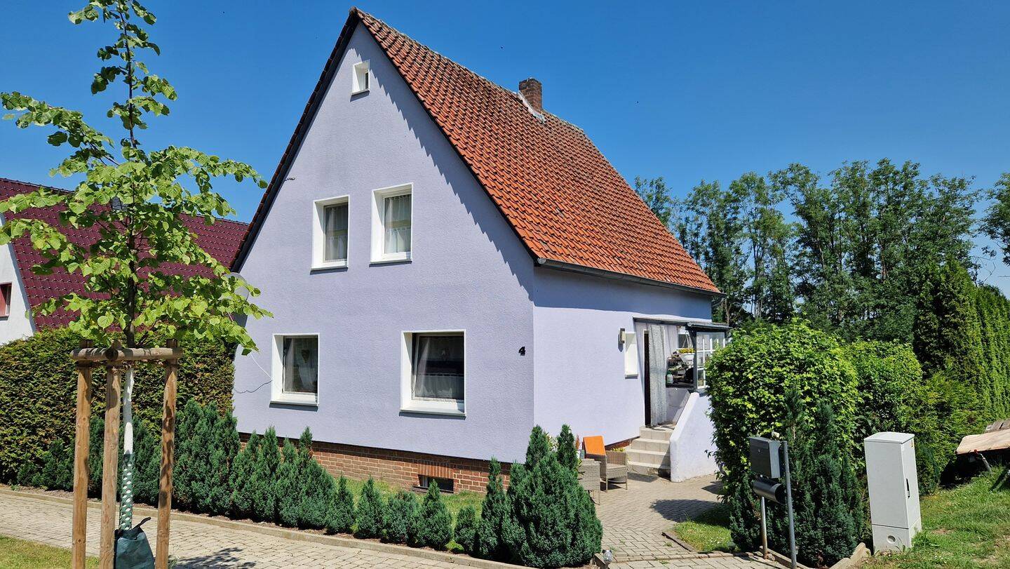 Vermietetes Einfamilienhaus mit großem Garten in ruhiger Lage, 38387 Söllingen