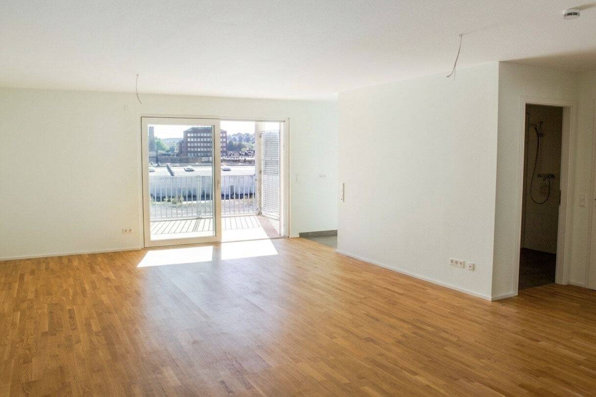 KL-Pfaffstraße – Attraktive 3,5 -Zimmerwohnung mit Balkon und TG-Stellplatz, 67655 Kaiserslautern (Innenstadt)