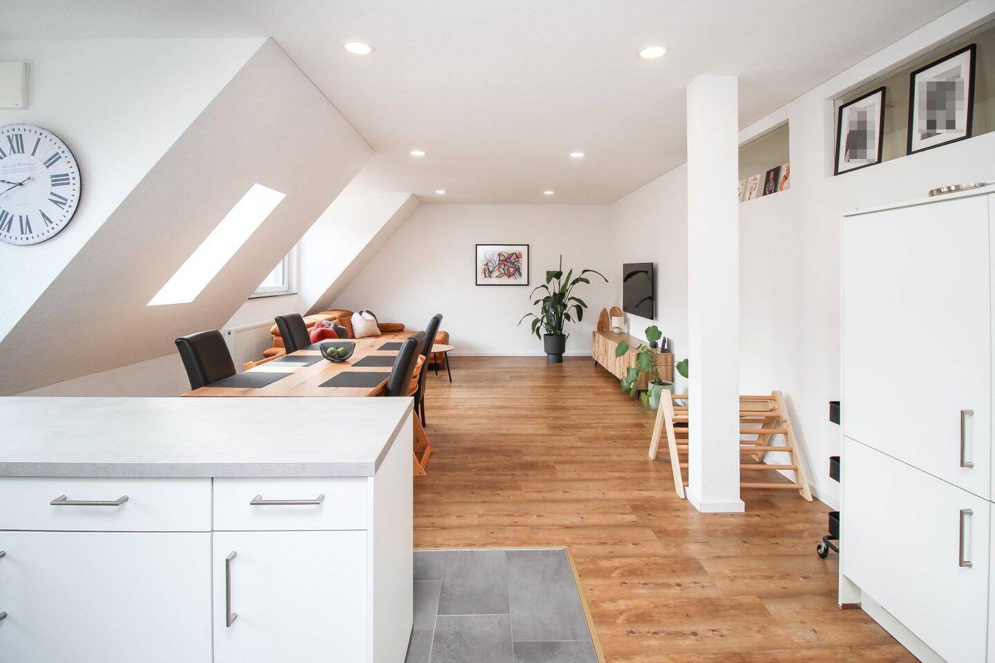 Modernisierte 4-Zimmer-Wohnung mit Einbauküche in Oberndorf a. N., 78727 Oberndorf am Neckar