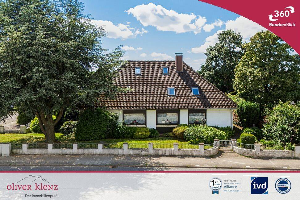 Zwei Zuhause unter einem Dach – Einfamilienhaus mit Einliegerwohnung, Vollkeller und zwei Garagen., 24944 Flensburg (Fruerlund Mürwik)