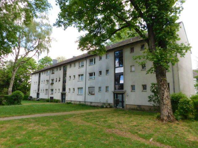 Einziehen und Wohlfühlen – schöne 2-Zimmer-Wohnung mit Wohnküche und Vinylboden…, 47809 Krefeld
