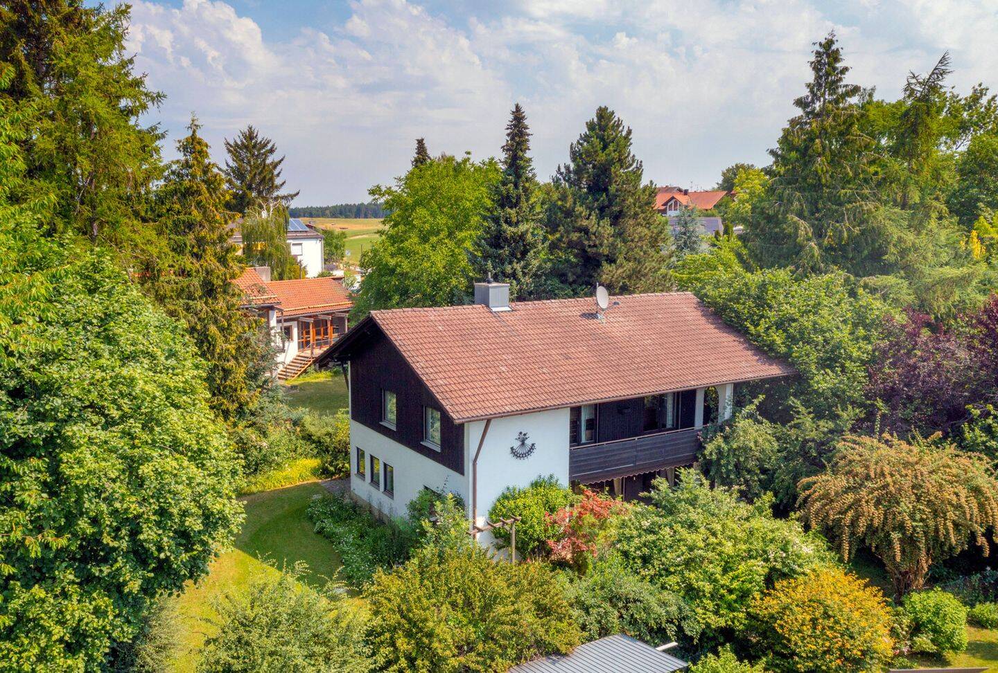 Naturidylle und City-Nähe: Charmantes Familienhaus mit Potenzial, 82319 Starnberg