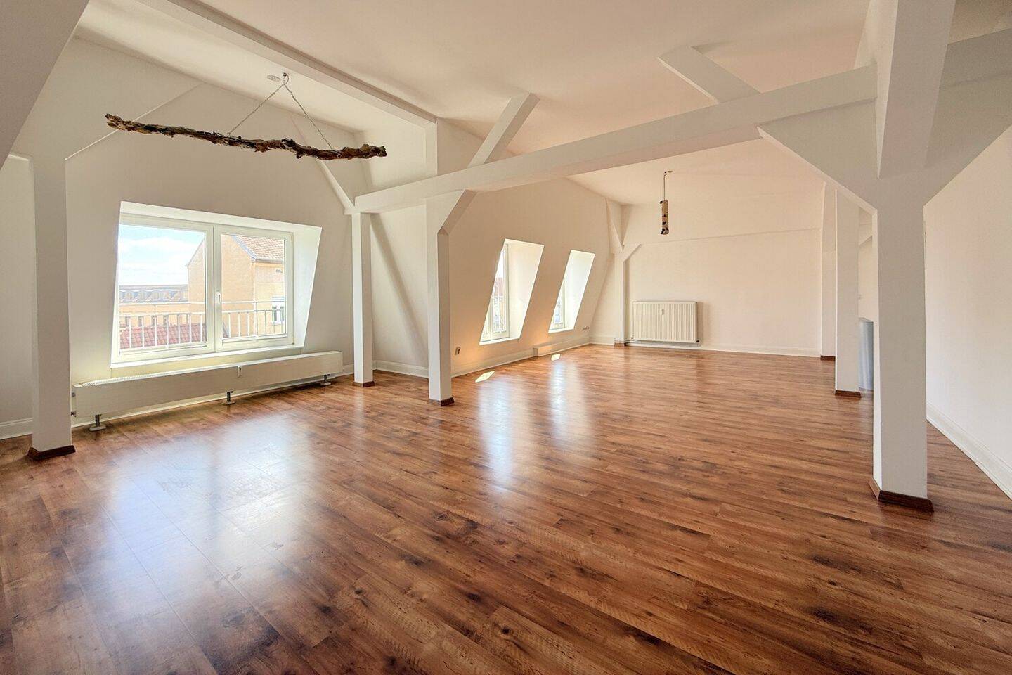Über den Dächern der Stadt – Dachgeschosswohnung mit ca. 170 m² Wohnfläche und 36 m² Dachterrasse, 14776 Brandenburg an der Havel