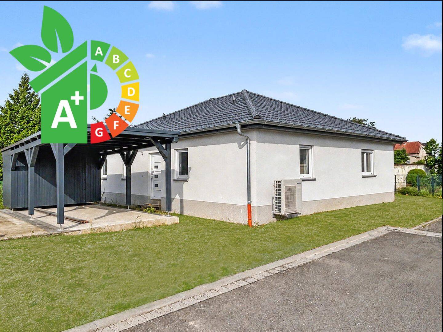 Schicker energieeffizienter und einzugsfertiger Bungalowneubau in Grimma Ortsteil Nerchau, 4668 Grimma